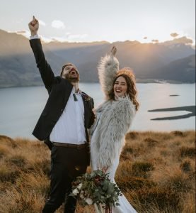 Queenstown Elopement Couple wtih Marriage Celebrant Siobhain the Celebrant celebrating marraige